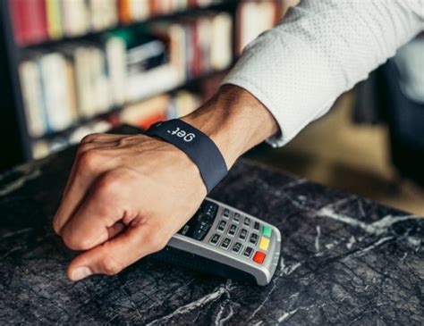 contactless payment bracelet